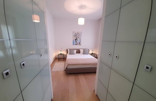 Les Berges Du Lac II Apartamento | Prestige: Luxurious 120m2 next to UN offices Lac2