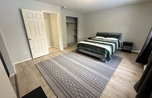 Spenard Apartamento | 2 br 1 ba 4-Plex Apt Near Airport