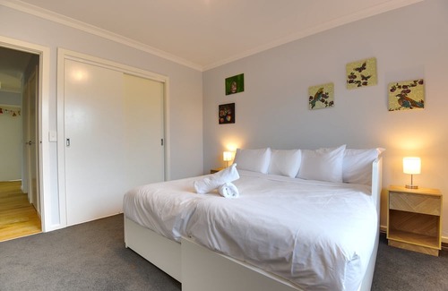 Mount Helen Casa | Spacious Family Escape close to Federation Uni & Buninyong