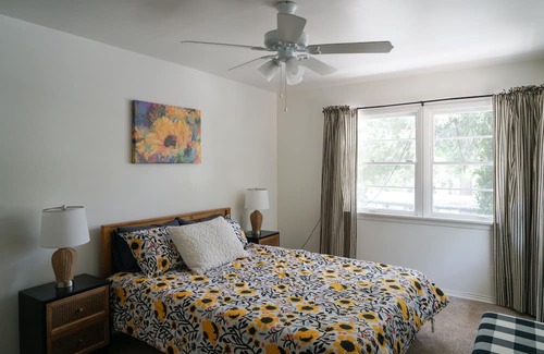 Crestline Villa | Family sized Lakeside Villa, easy walk to Lake Gregory beaches and boat dock.
