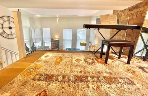 Wallington Apartamento | NY style studio 26 min to London