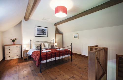 Westbrook Court Cabaña | Cabalva Mill Cottage - total privacy and views over the River Wye