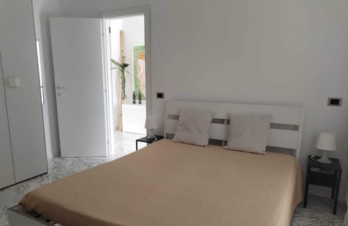 Porto Sant'Elpidio Casa | Holiday Home 'Porto Sant' Elpidio 1' with Sea View, Private Terrace and Air Conditioning