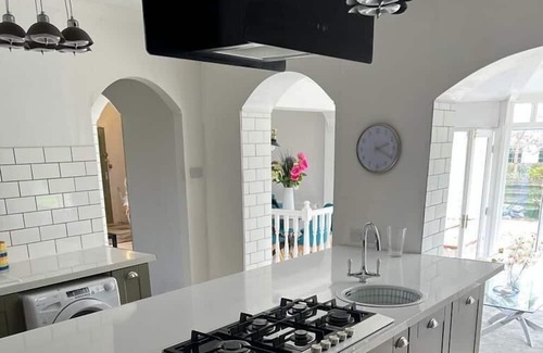 Newton Mearns Casa | large Country Mansion in Glasgow Newton Mearns