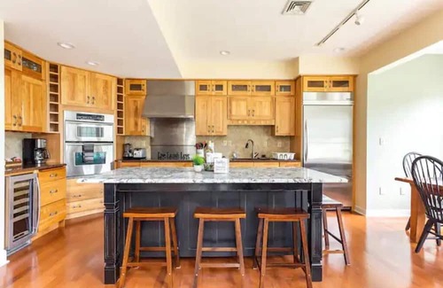 Mercersburg Casa | Gorgeous Mountain Home at Whitetail Resort