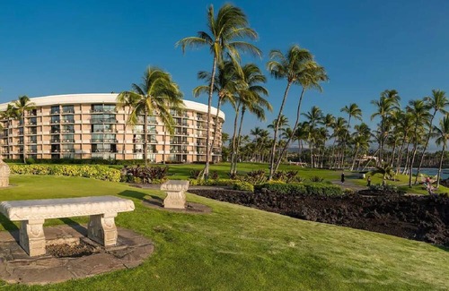 Waikoloa Condominio | Pools, Lagoons, and Hawaiian Beauty Ocean Tower Resort -Studio With Resort View