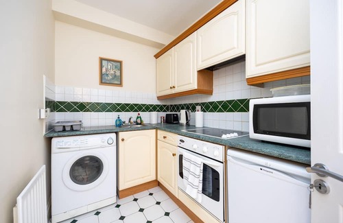 Ballsbridge Apartamento | Stunning 1 BDR with free parking in Ballsbridge