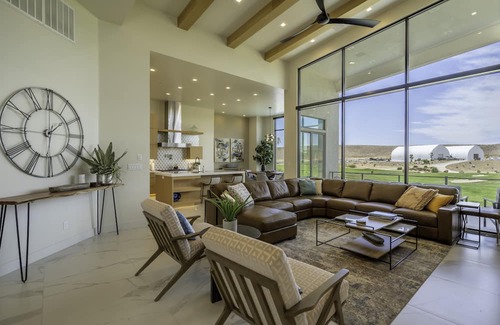 Hurricane Casa | Live Luxurious at Zion's Desert