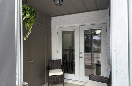 Winter Springs Casa | Gorgeous and Cozy Two Bedroom Townhome