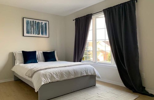 Ottawa Division Casa | Hideaway at Margrave