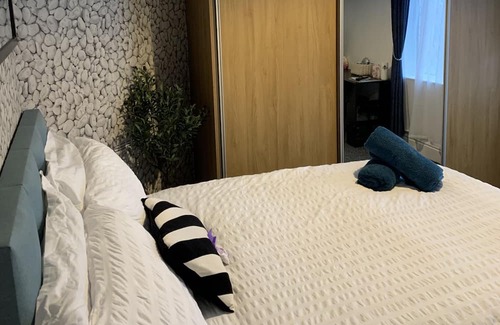 Sheffield Casa | Sam’z Boutique