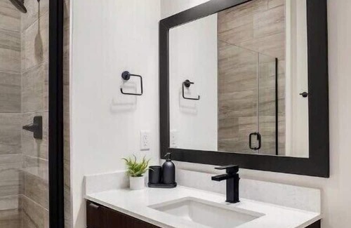 Pendleton Apartamento | Fully Furnished 1 Bedroom Modern Apt W/Pool, Gym