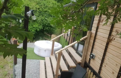 Garadice Apartamento | The Horrrsebox Tinyhouse
