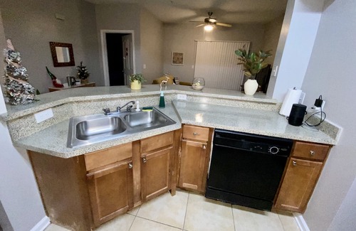 Houston Apartamento | 2 bedRM-2 Full bath apt. By 288 and beltway 8 NO CLEANING FEE.