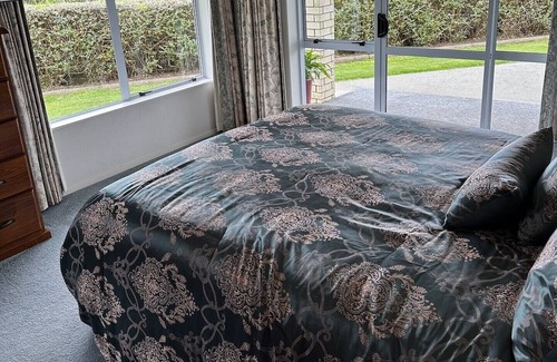 Whakatiwai Casa | SLICE OF HEAVEN