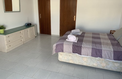 Chimenea Villa | Sun, sea, beer and wine, seafood, flamenco and a cosy townhouse you will love
