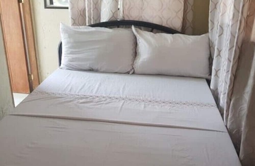 Bacolod Casa | Carmen's Place A: 4- rm duplex, gated, safe, near