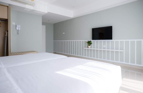 Central Seberang Perai Apartamento | Great location, surrounding with eatery center, walkable to food area.