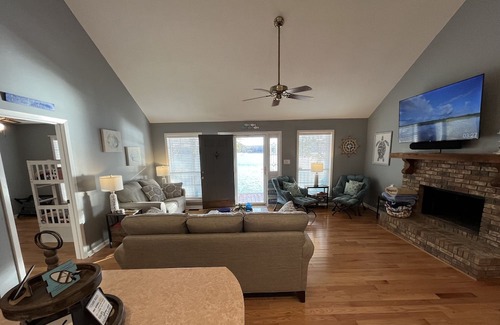 Arley Casa | solid rock shoreline, no steps, views,