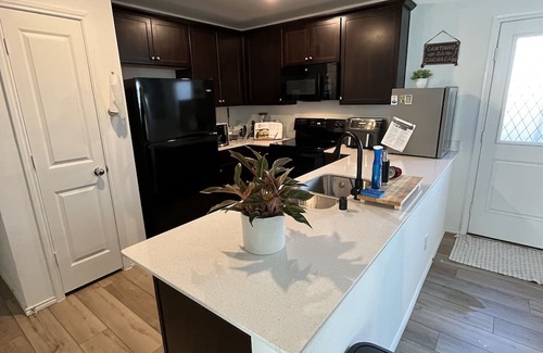 Clear Lake Casa | Your Home in DFW