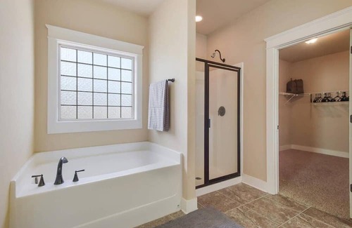 Biloxi Casa | Spacious 3brm, Sleeps 6, 15min- Beaches & AF Base