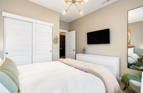 Tri-Cities Casa | Private Guest Suite w/ Private Entrance in Tri-Cities - THE STAY