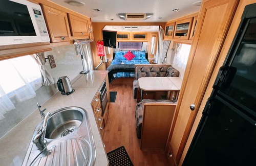 Bonney Casa | Waves & Whimsy: Pet Friendly Lakefront Caravan Stay at Coorong Island