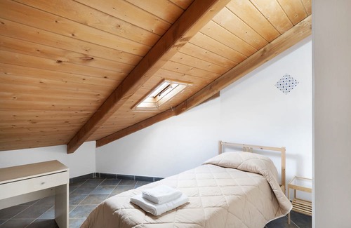 Fisciano Apartamento | Apartment 'Parco San Lorenzo 1' with Balcony