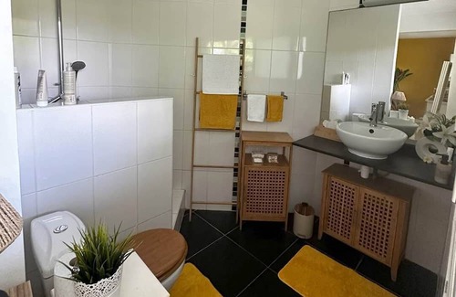 Dampierre Apartamento | Lodge Solehya Avec Bain à Remous Privé