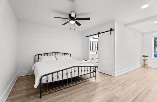 Coronado Villa | Charm In Coronado: Your Perfect Getaway W/ Casita
