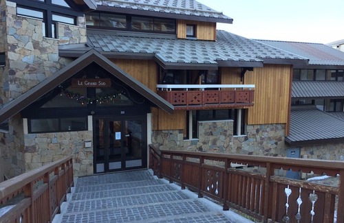 Eclose-Ouest Apartamento | Apartment Alpe d'Huez sleeps 5 - breathtaking mountain view - close to ski lifts