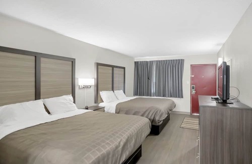 Chicago Ridge Casa | Your Home Away From Home