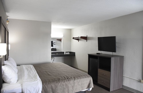 Chicago Ridge Casa | Your Home Away From Home
