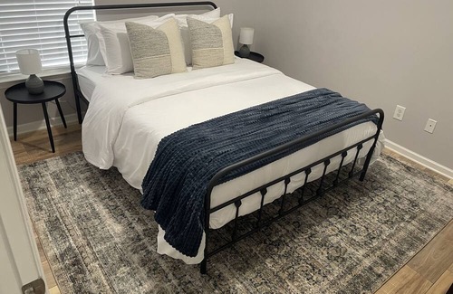 Spring Hill Casa | Book Now to receive a new listing discount!