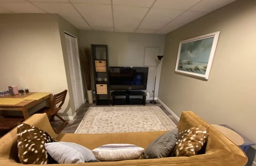 Kamloops Casa | Cozy suite with full Kitchen