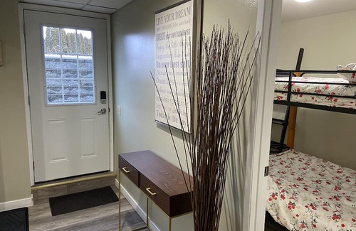 Kamloops Casa | Cozy suite with full Kitchen