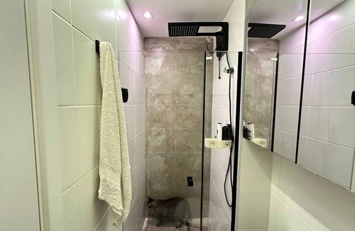 Mooca Apartamento | Quarto Moderno em Ótima Localização