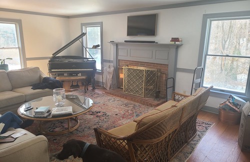 Tracys Landing Otro | Historic Farmhouse 1 mile walk from marinas and farms, close to DC and Annapolis