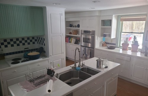 Tracys Landing Otro | Historic Farmhouse 1 mile walk from marinas and farms, close to DC and Annapolis