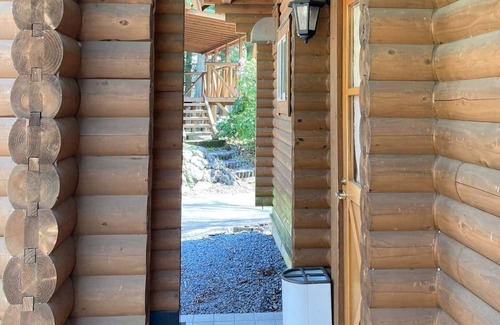 Kawanehon Casa | MomijiFusion of outdoor and healingHot spring / Haibaragun Shizuoka