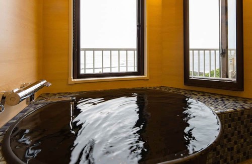 Minamikyushu Casa | Exquisite spiny lobster Half Board plan Nonsmoking JapaneseWestern Room / Minamikyushu Kagoshima
