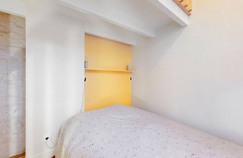Centre Ville Casa | Make the most of this simple vacation home in Niort, the gateway to the Marais Poitevin Regional Nat