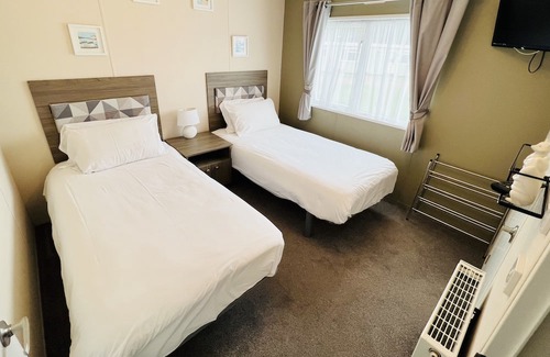 Ryde Cabina | 2 Bedroom Accessible Lodge TH45, Nodes Point, Isle of Wight, Dog Friendly