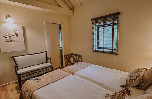 Beijos Otro | Wonderful for Families, River Views, Swimming Pools, Privacy, Nature and Peace.
