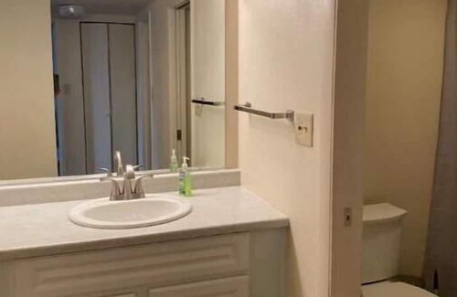 Northeast Reno Condominio | One Bedroom Executive Condo Close to UNR and TMCC