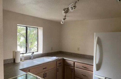 Northeast Reno Condominio | One Bedroom Executive Condo Close to UNR and TMCC