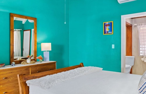 Great Mountain Cabaña | British Virgin Islands Modernique Villa with ocean views!