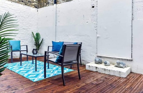 Seven Sisters Apartamento | Serene Escape: Stylish and Cozy 2BR Flat