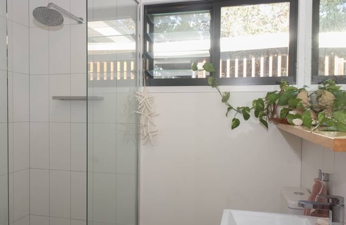 South Golden Beach Apartamento | Stroll 500 metres from apartment to surf beach