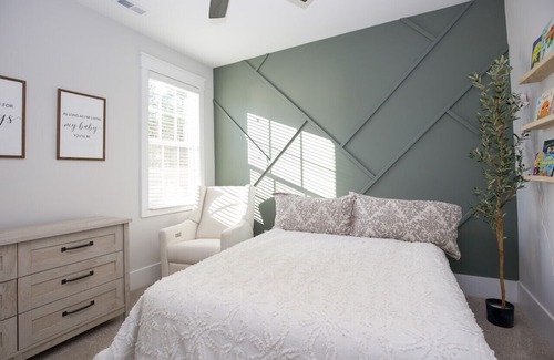 Aberdeen Casa | Sleeps 8! on Highway 5